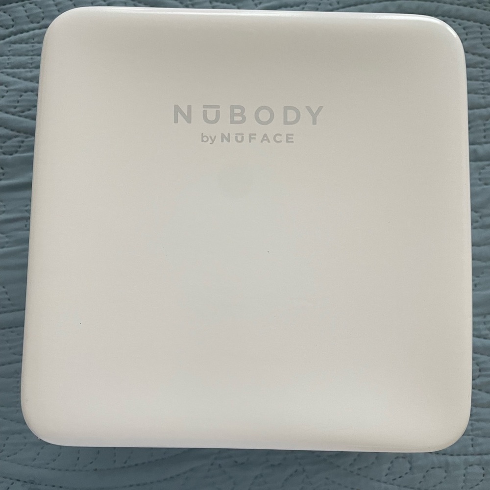 NUBODY by NUFACE Skin Toning Device
